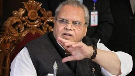 Satya Pal Malik In Cross Hairs Cbi Raids Premises Linked To Former Jandk