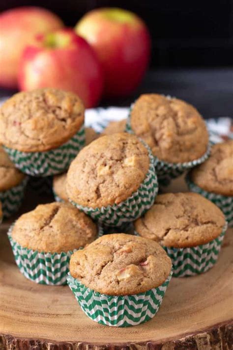 Whole Wheat Apple Cinnamon Muffins