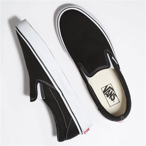 Zapatillas Vans Classic Slip On Black