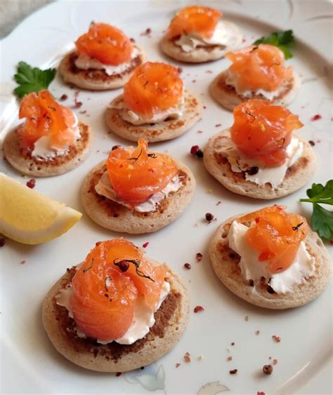 Toasts De Saumon Gravlax Et Blinis Maison Pour Les Fêtes Chocacaothe