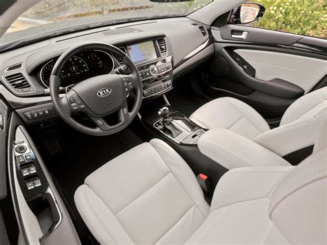 Kia Cadenza Interior 2024 - nicky scarlett