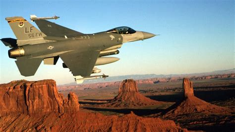 La Fuerza Aérea De Ucrania No Espera La Entrega De Cazas F 16 En 2023