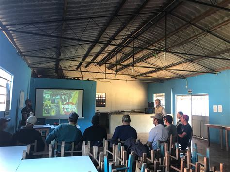 CURSO RETROESCAVADEIRA Sindicato Rural de Santiago Unistalda e Capão