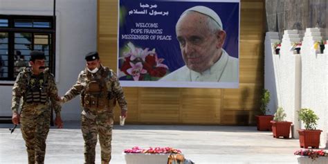 Papa Francesco è partito per il suo viaggio apostolico in Iraq il