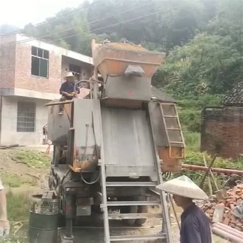 Electric Truck Mounted Concrete Mixer Pump Concrete Batching Plant