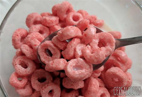 Review Kelloggs Donut Shop Pink Donut Cereal