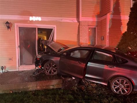 Mfd Vehicle Crashes Into Southwest Side Townhome