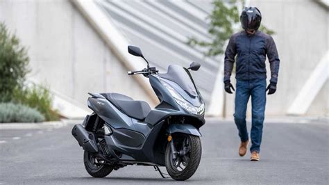 Scooters Dominated The Spanish Motorcycle Industry In 2022