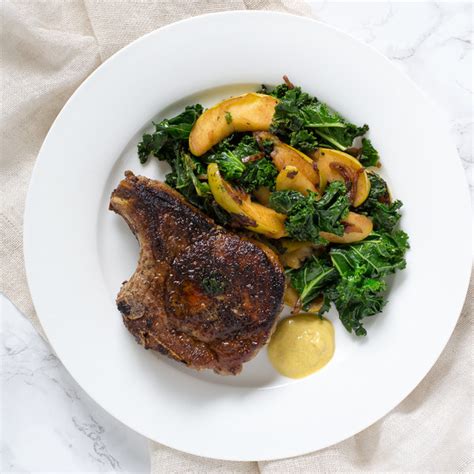 Mealime Pan Fried Pork Chops With Apple And Kale Sauté