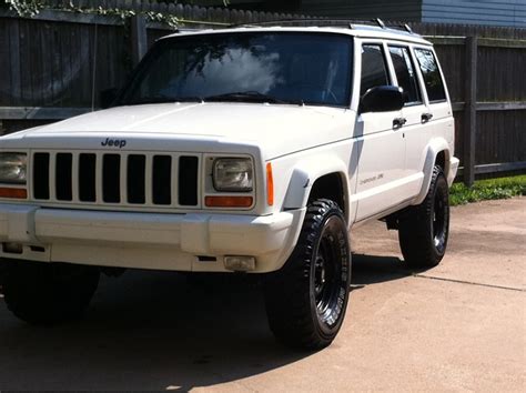 The White Xj Club Jeep Cherokee Forum