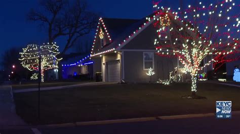 Voting Now Underway For North Mankato Hometown Holiday Lights YouTube