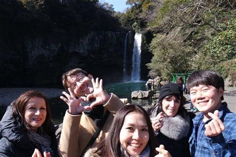 Bustour Ten Westen Van Het Eiland Jeju Vanuit De Stad Seogwipo Het