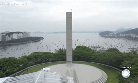 Rio De Janeiro Inaugura Monumento Em Homenagem S V Timas Do Holocausto