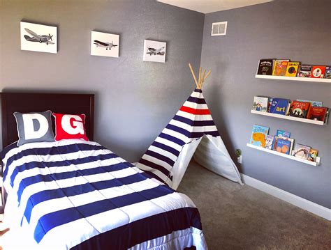 Boys bedroom, preschooler bedroom, airplane theme, airplane bedroom ...