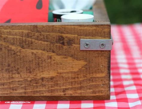 Diy Picnic Caddy - A girl and a glue gun