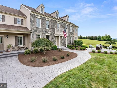 15097 Barlow Dr Waterford Va 20197 Zillow