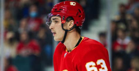 Ex-Flames forward Ruzicka finds new team but it's not in the NHL | Sports
