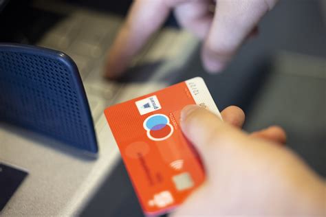 Cosa Cambia Per Chi Paga Con La Carta Di Credito Ed Il Bancomat