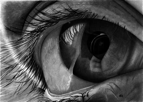 realism eye drawing 1