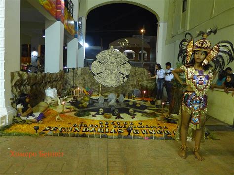 Altar Para Difuntos Representativo De La Cultura Azteca Altares De