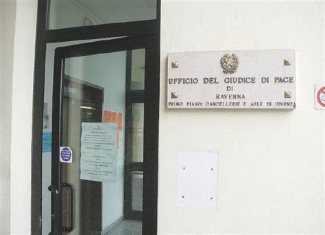 Ravenna Assolto Dallaccusa Di Assenteismo Il Cancelliere Del Giudice