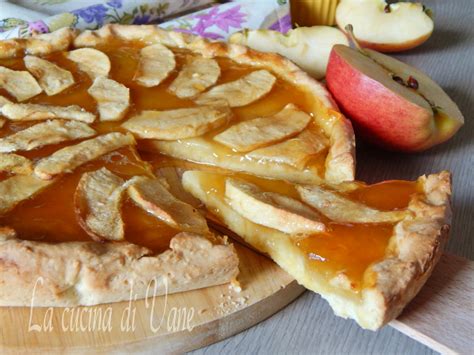 Crostata Di Mele E Marmellata