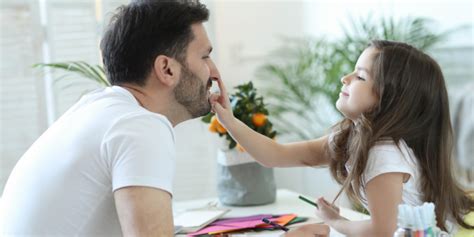 La Relación Que Tiene Tu Hija Con Su Papá Determinará Su Vida Amorosa El Club De Los Libros