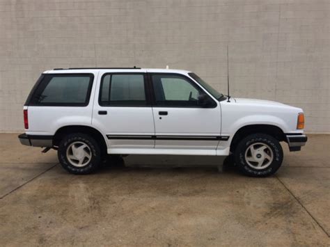 1994 Ford Explorer 40 Auto 4x4 Low Miles 85k 1990 1991 1992 1993 For Sale Photos