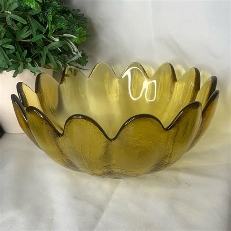 Blenko Accents Vintage Blenko Petal Amber Yellow Glass Bowl