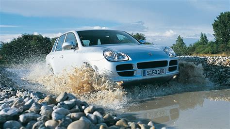 Time to embrace the madness of the rally-ready Porsche Cayenne - The ...