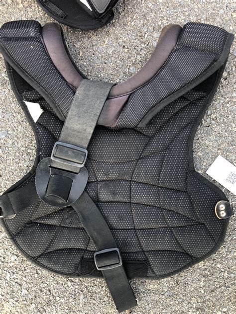 Used Easton Catcher S Chest Protector SidelineSwap