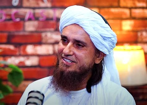 Mufti Tariq Masood Reveals How He Manages To Have Multiple Wives ...