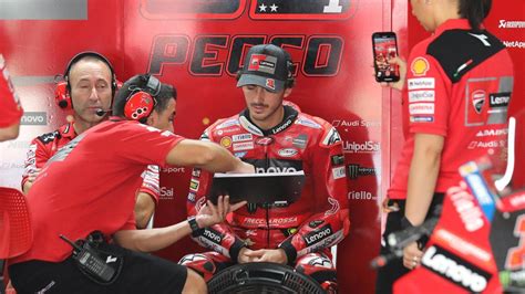 Jorge Mart N Busca Seguir Con Su Remontada Y Bagnaia Frenar La Sangr A