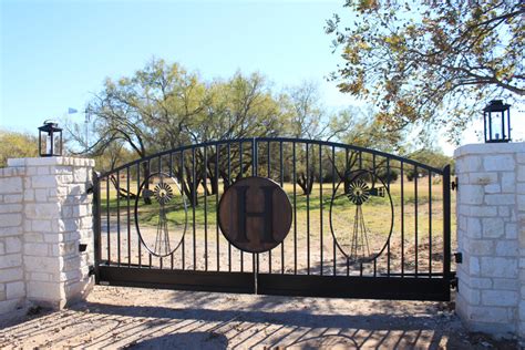 Texas Windmill Aluminum Ranch Gates Aberdeen Gate