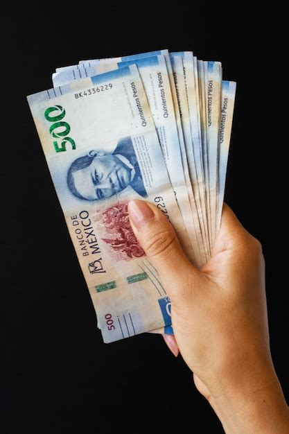 El Peso Mexicano Sorprende En 2022 Como La Segunda Moneda 47 Off