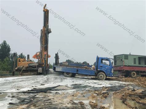 200m Crawler Mounted Diesel Borehole Dth Water Well Drilling Rig