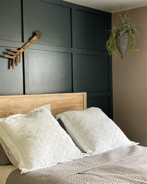 Black Board And Batten Accent Wall In Bedroom Soul Lane