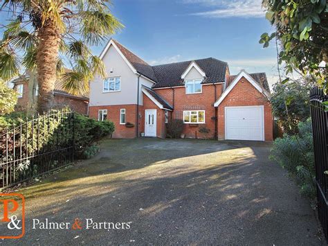 4 Bed Detached House For Sale In Lower Somersham Ipswich Suffolk Ip8