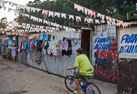 Favela Em Osasco Argosfoto