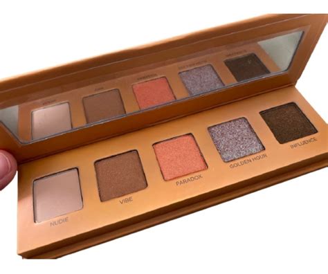 Paleta De Sombras Importada Urban Decay Lightbeam Nudes Parcelamento