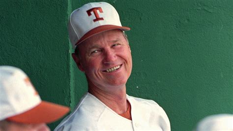 Legendary Texas baseball coach to be eulogized Thursday at Disch-Falk