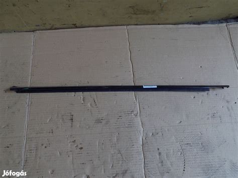 Hyundai Accent W Strip Assy Fr Dr Belt O S Lh Elad Csa Karossz Ria