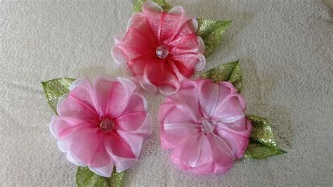 Flor Con Cinta De Organza Ribbon Flowers How To Make Flowers