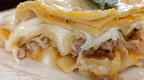 Easy Chicken Lasagna Chicken Lasagna Recipe With White Sauce Alessandras Food Is Love