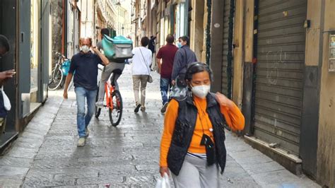 Coronavirus Dopo Pasqua Genova Torna In Zona Arancione Ma L Rt In