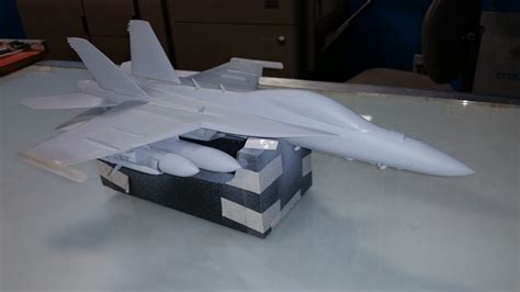 F18 Growler Model 1 - Presentation Media Inc.