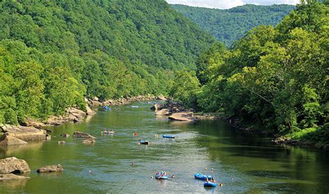 Whitewater Rafting - Star Song Cabins, WV New River Gorge