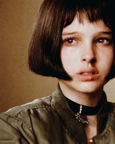 Natalie Portman As Mathilda Lando Léon The Professional 90s║leon║movie║hair║style║outfit