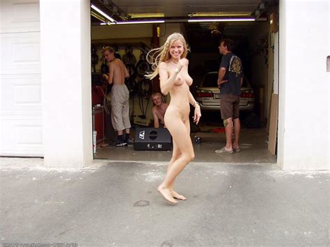 Public Nudity Pornstars Flashing Or Nude In Public Public Sex In SECLUDED Area Page 44