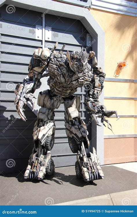 Transformers at Universal Studios Hollywood Editorial Image - Image of ...